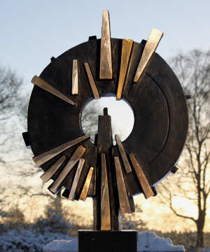 Beelden van de kunstenaar Ernest Joachim bekijken en kopen bij galerie Wildevuur