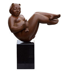 Visje | bronzen beeld van een liggende vrouw van Erwin Meijer koopt u nu online! ✓Hoogste kwaliteit ✓Veilig betalen ✓Gratis verzending