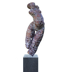 Staande tors II | bronzen beeld van een vrouw van Gerard Engels koopt u nu online! ✓Hoogste kwaliteit ✓Veilig betalen ✓Gratis verzending