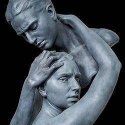 Conflicted | model-mensen beeld in brons van Jana Buttner koopt u nu online! ✓Hoogste kwaliteit & service ✓Veilig betalen ✓Gratis verzending