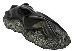 Zonaanbidster | bronzen beeld van een liggende vrouw van Marlies Heylmann koopt u nu online! ✓Veilig betalen ✓Gratis verzending