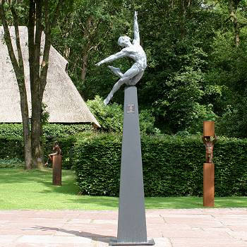 Nil desperandum | model beeld in brons van Philippe Timmermans koopt u nu online! ✓Hoogste kwaliteit ✓Veilig betalen ✓Gratis verzending